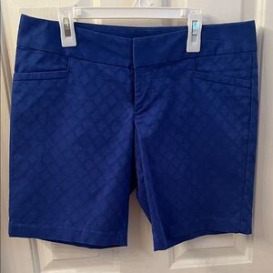 Lilly Pulitzer Cobalt Blue Embossed Stylish Bermuda Shorts ~ Size 4